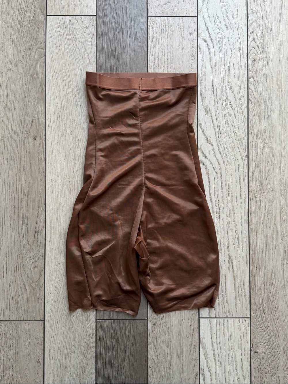 SKIMS High-Waist Shaping Shorts - Brown XXS
